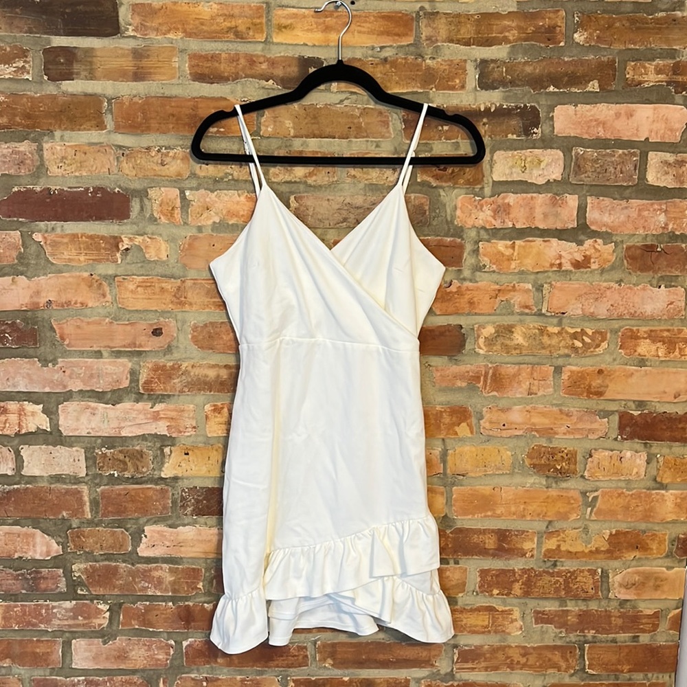 LuLu’s white, wrap dress